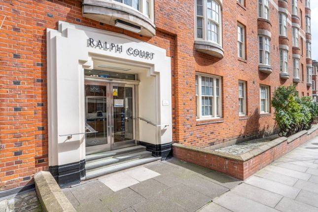 Thumbnail Flat for sale in Queensway, Bayswater, London
