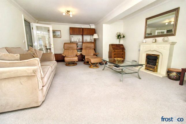 6 Churchill Lodge, 234, Sandbanks Road, Poole photo 3