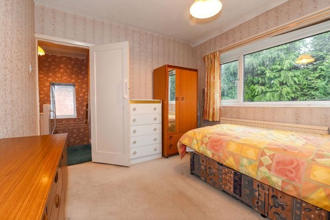 3 Illona Drive, Salford photo 4