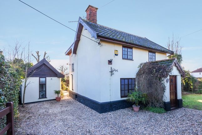 Thumbnail Cottage for sale in Hargham Road, Attleborough