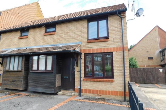 Thumbnail End terrace house to rent in Holmlea Road, Datchet