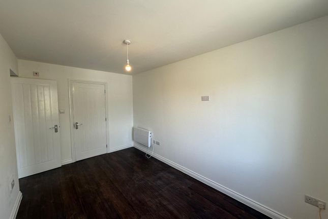 25, Blackpool Road, Preston photo 5