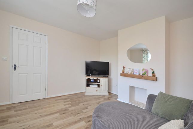 55, Redford Crescent, Bristol photo 4