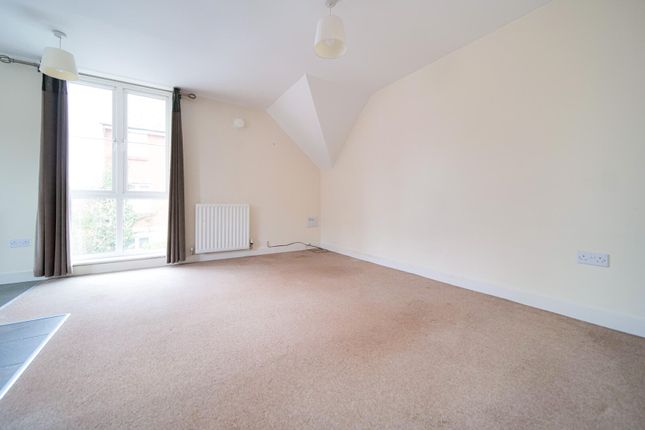 9, Foundry Close, Melksham photo 3