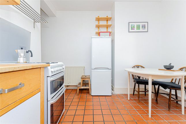 Flat for sale in Browns Road, Walthamstow, London