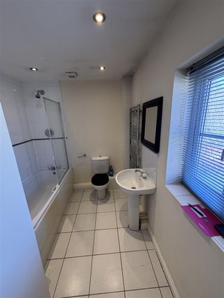 26, Main Street, Chorley photo 5