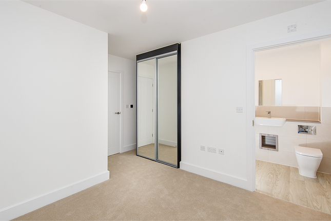 Leaf Living at Chesterwell, Mile End, CO4, Mile End photo 4