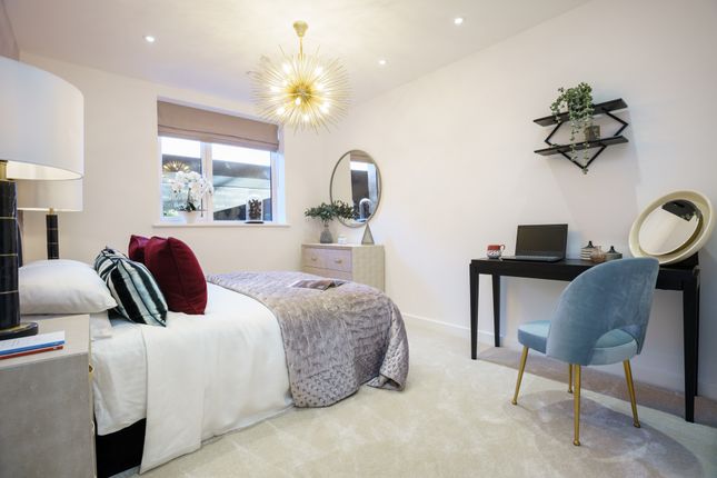 Flat for sale in Crossness Road, Barking