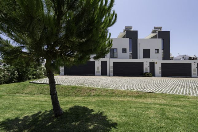 Thumbnail Town house for sale in Portugal, Algarve, Santa Luzia
