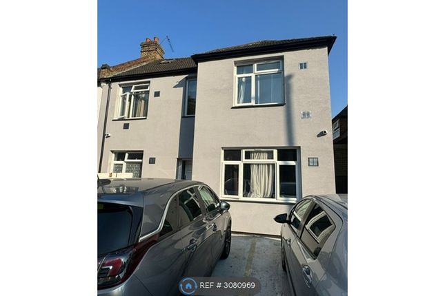Lampton Road, Hounslow photo 3