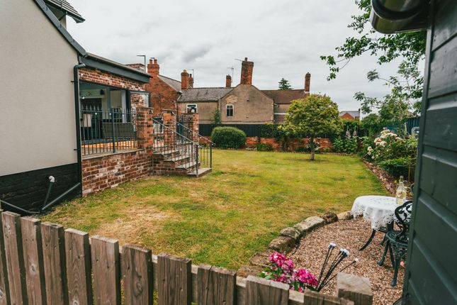 Beech Hurst, 52, Top Road, Chesterfield photo 4