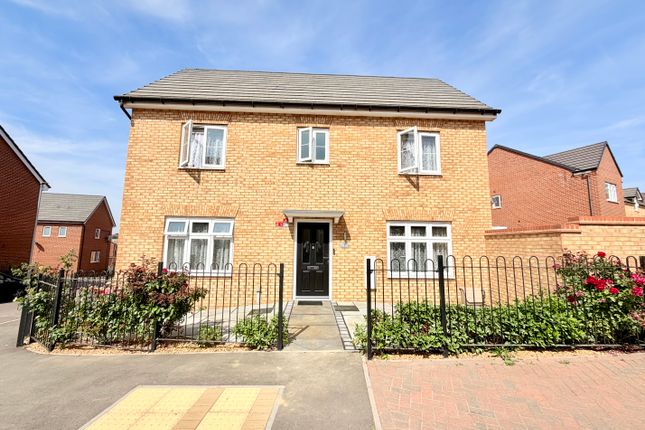 3-bed house on 7, Prunus Drive, WELLINGBOROUGH, £1,700/mo