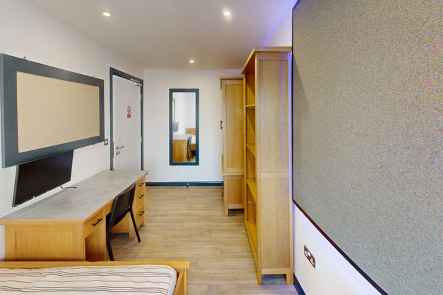 Flat 5, Anolha House, Stepney Lane, Newcastle upon Tyne photo 4