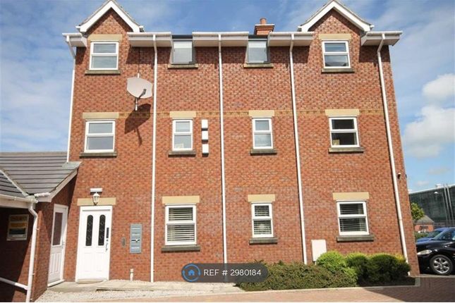 2-bed flat on Flat, The Mariners Haven Road, Lytham, £1,150/mo