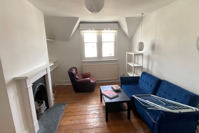 Thumbnail Flat to rent in Agamemnon Road, West Hampstead London