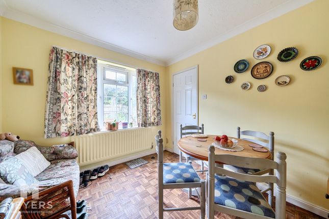 11, Moynton Close, Crossways photo 3