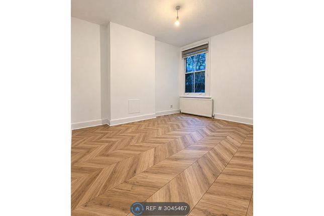 A Rangemoor Road, London photo 2