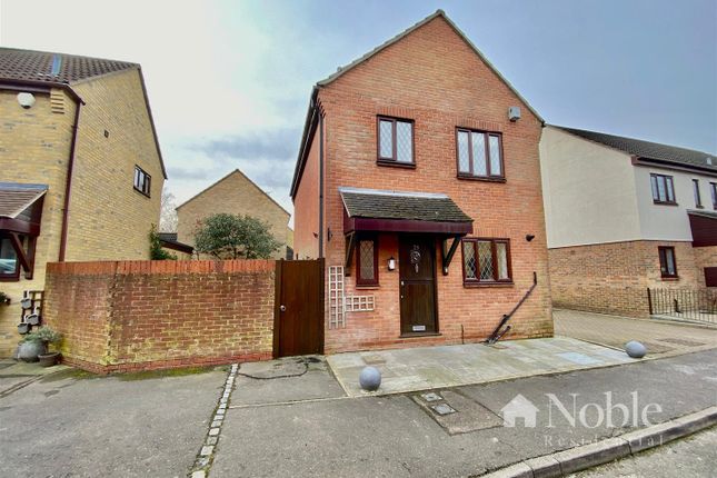 Thumbnail Detached house for sale in Linden Rise, Warley, Brentwood