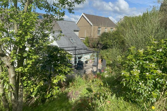 Detached house for sale in Llannon Road, Pontyberem, Llanelli
