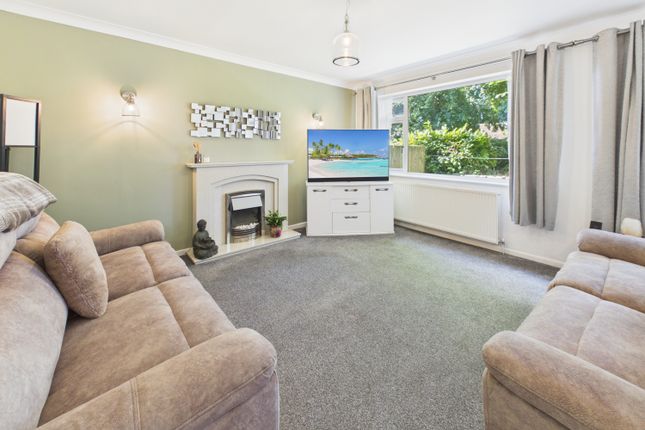63, Snape Hill Lane, Dronfield photo 3