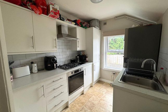 47a, Highland Road, Aldershot photo 5