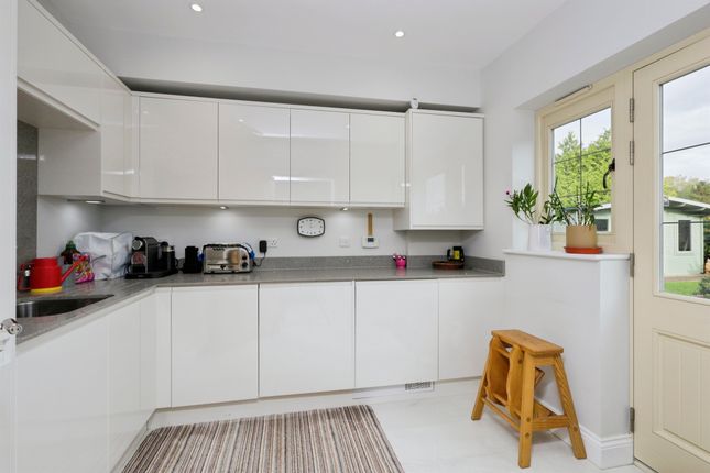 17, Danecroft Place, Hailsham photo 5