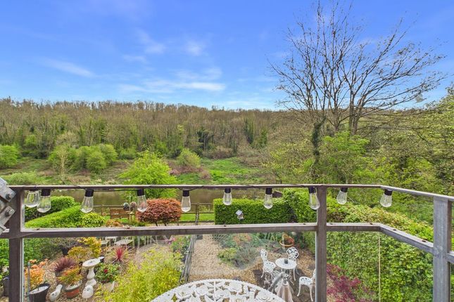 8, Reynolds Wharf, Telford photo 2