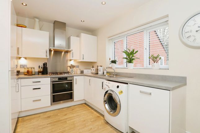 Detached house for sale in Edgehill Drive, Stratford-Upon-Avon, Warwickshire