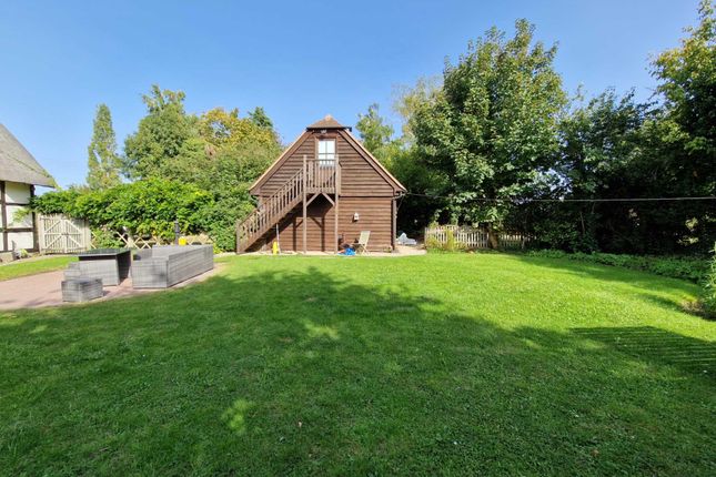 Detached house for sale in Uckinghall, Tewkesbury, Gloucestershire