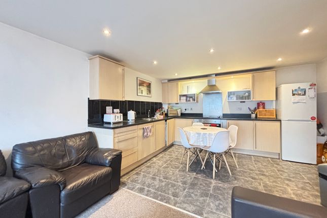 Thumbnail Flat for sale in Gilbert House, 2 Elmira Way, Salford Quays