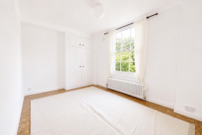 Flat 4, 546, Caledonian Road, London photo 4