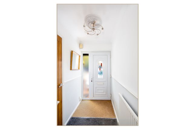 10, Eden Way, Bicester photo 3