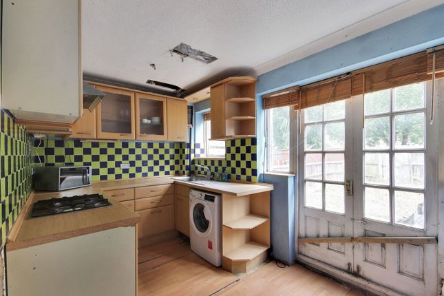 15, Chapel Wood, Longfield photo 4