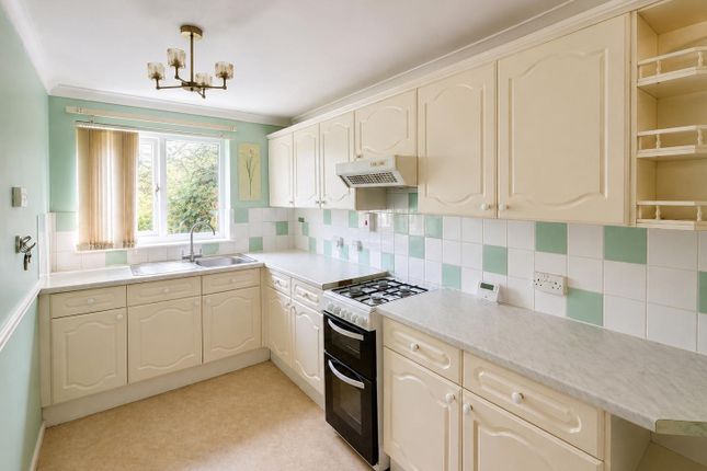 62, NORTHAMPTON photo 2