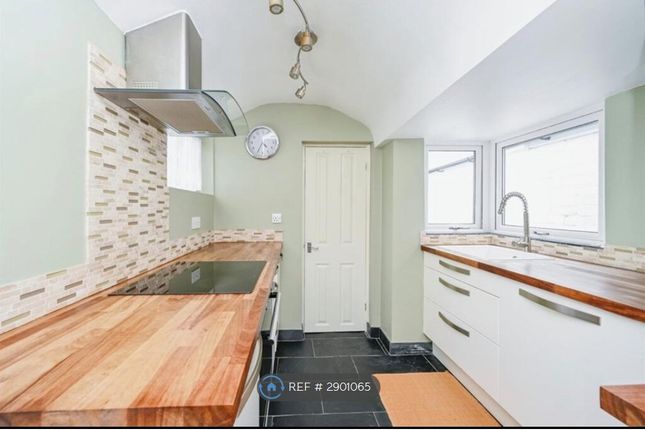 Orchard Street, Stafford photo 4