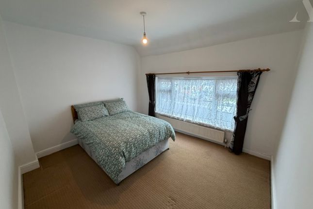 64 Foxton Road, Birmingham photo 5