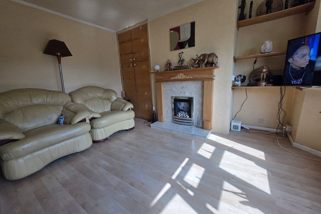 Flat 169, Wolverhampton photo 2