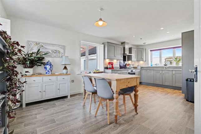 11 Limekilns Close, South Molton Devon, Devon photo 4