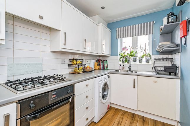 18, Thunderbolt Way, Tipton photo 4