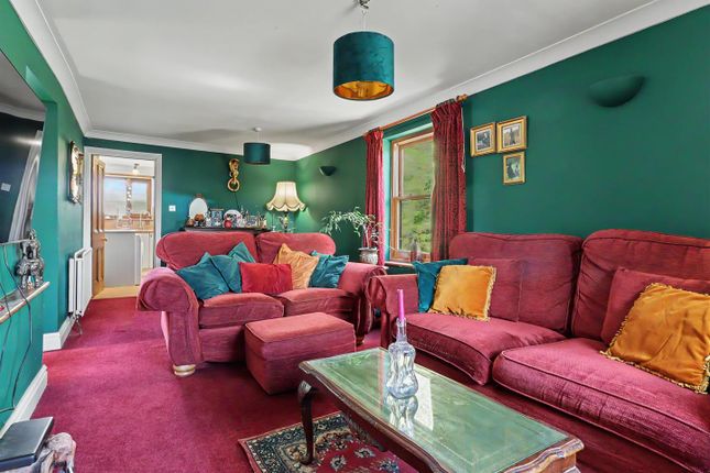 Flat 2, Old Station House, The Sidings, Earsham photo 4