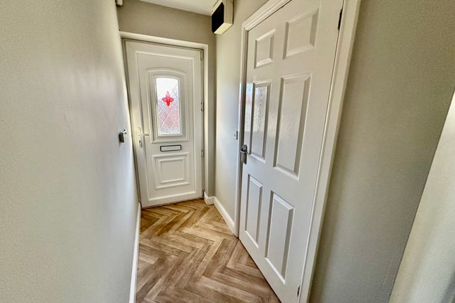 15, Sunnymede View, Doncaster photo 4