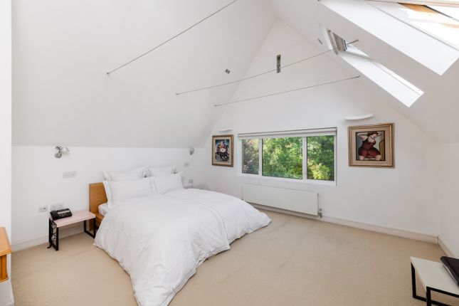 Thumbnail Detached house for sale in Lindfield Gardens, Hampstead
