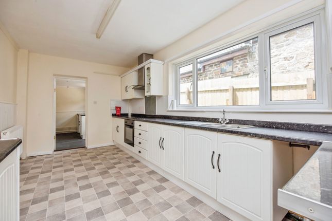 53, Stannary Road, St. Austell photo 3