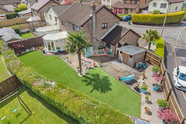 14, Skenfrith Close, Blackwood photo 2