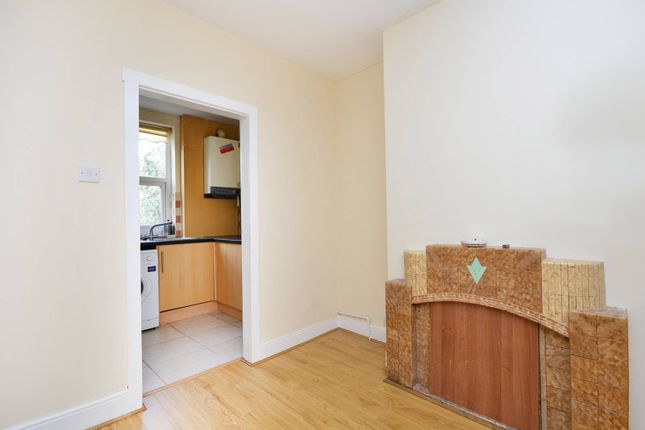 Property to rent in Brenthouse Road, Hackney, London