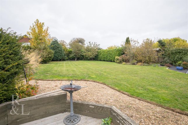 8, Creswell Drive, Ravenstone photo 2