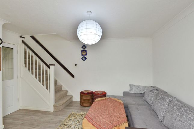 7, Grosmont Close, Milton Keynes photo 3