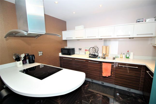 15, Tranquil House, Worsdell Drive, Gateshead photo 5