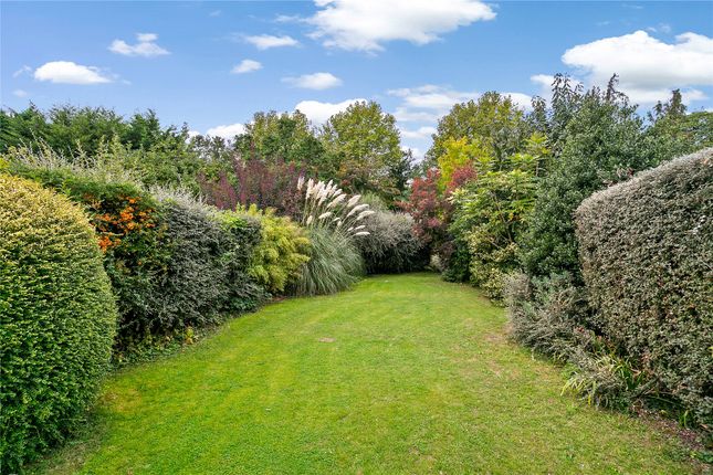 19, Park House Gardens, East Twickenham photo 4