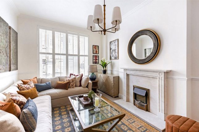 3-bed flat on Flat 27,, Lincoln House, Basil Street, £2,600,000